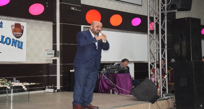 İlahiyatçı Yazar Ömer Döngeloğlu, Afyonkarahisar’da konferans verdi