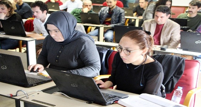 Öğretmenlere "web 2.0" eğitimi