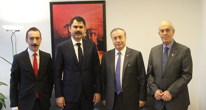 Emlak Konut'tan Galatasaray'a ziyaret