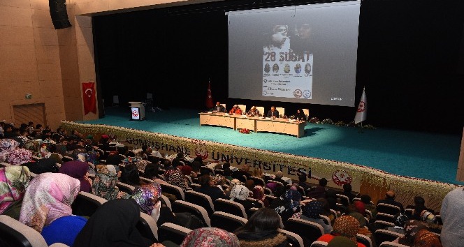 Gümüşhane’de 28 Şubat konulu panel
