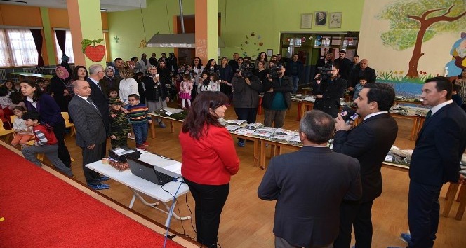 Anaokulu öğrencilerinden Mehmetçiğe ’bere ve atkı’ desteği