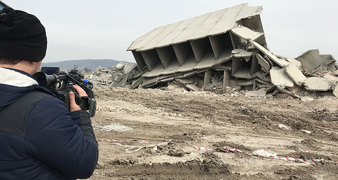 300 kilo dinamitle yıkılmayan 13 katlı bina kendiliğinden çöktü