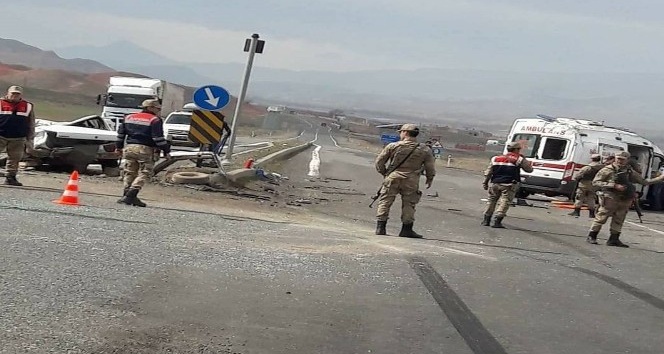 Iğdır’da ambulans kaza yaptı: 2 ölü, 6 yaralı
