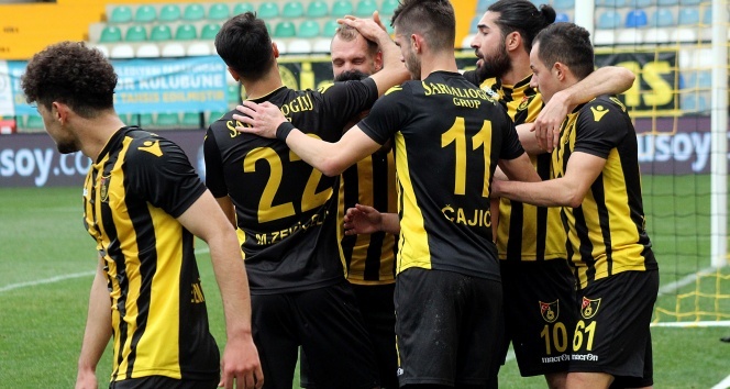 ÖZET İZLE: İstanbulspor 2-2 Erzurumspor Maç Özeti ve Golleri İzle | İstanbulspor Erzurumspor kaç kaç bitti?