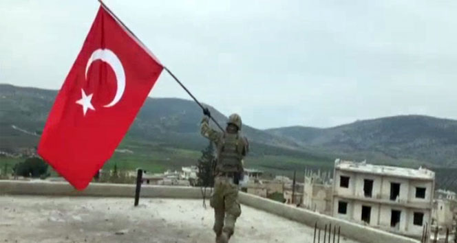 Raco&#039;ya Türk bayrağı dikildi
