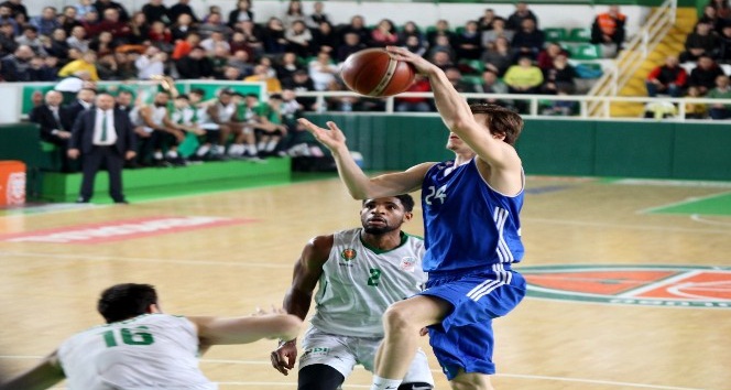 Tahincioğlu Basketbol Süper Ligi: Yeşilgiresun Belediyespor: 90 - İstanbul Büyükşehir Belediyespor: 81
