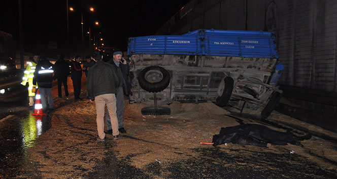 Eskişehir’de tır, buğday yüklü traktöre çarptı: 1 ölü