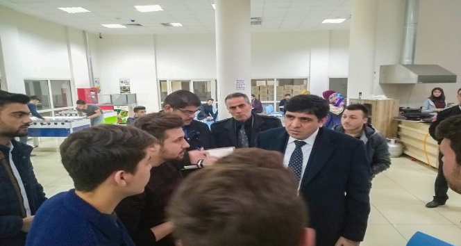 Rektör Alma, Öğrencilerle buluştu