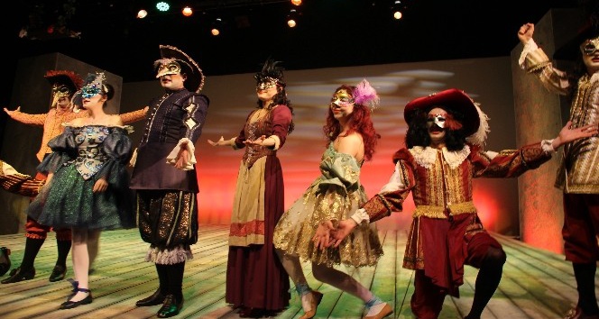 Erzurum Devlet Tiyatrosu "Mösyö de Pourceaugnac" adlı oyunla sezonu açacak