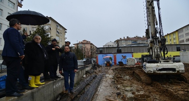 Vali Şentürk, yeni hükümet konağı alanını inceledi