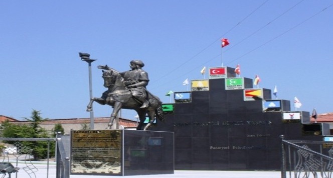 Osmangazi’nin 3’üncü oğlu Pazarlı Bey’in anıtındaki yenileme çalışması bitti