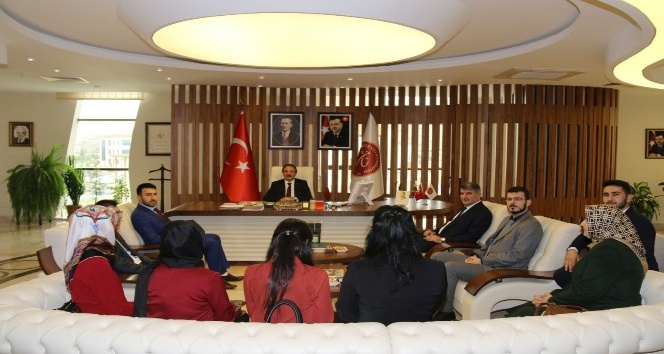 AK Parti Ürgüp İlçe Teşkilatı Rektör Bağlı’yı ziyaret etti