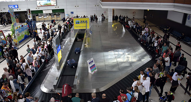 Havayolu yolcu trafiği ilk iki ayda yüzde 23,1 arttı