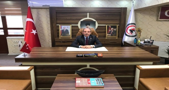 Teröristlerin sivillere saldırısına tepkiler devam ediyor