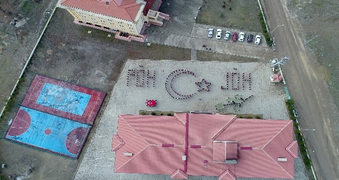 Kelkit 15 Temmuz Şehitler Anadolu Lisesi öğretmen ve öğrencilerinin Afrin operasyonu için hazırladığı video büyük beğeni topladı