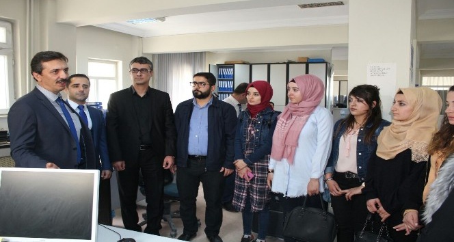 Şırnak Üniversitesi öğrencileri Defterdarlığı gezdi