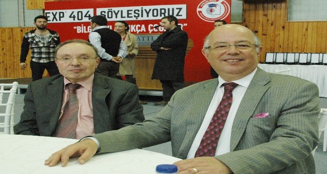 Atılım Üniversitesi mezunları öğrencilerle bir araya geldi