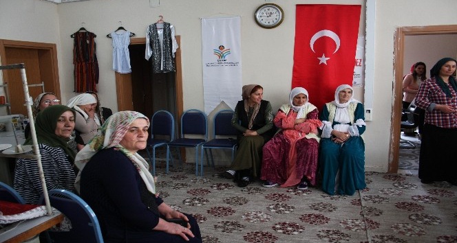 Kaymakam Şener kadınlarla bir araya geldi