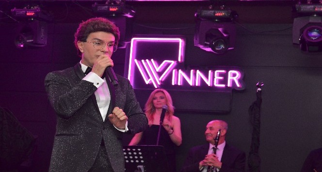 Yılmaz Morgül, Ankaralı kadın hayranlarıyla buluştu