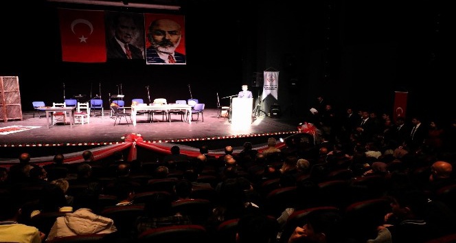Diyarbakır’da İstiklal Marşının kabulü ve Ersoy’u anma programı