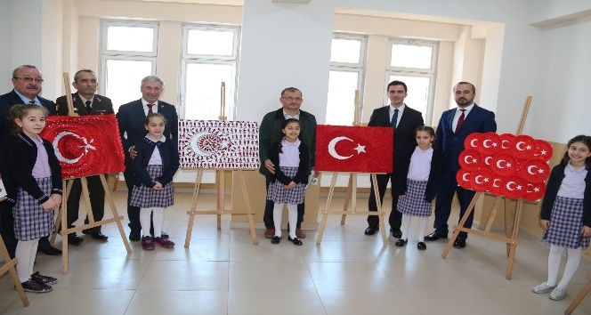 Kozlu’da İstiklal Marşı’nın kabulü ve Mehmet Akif Ersoy’u anma programı düzenlendi