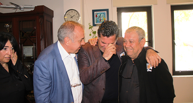 Yardımcısını kaybeden Bodrum Belediye Başkanı Kocadon&#039;un zor anları