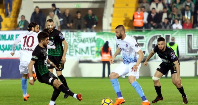ÖZET İZLE: Akhisarspor 1-3 Trabzonspor Maç Özeti ve Golleri İzle | Akhisar Trabzon maçı kaç kaç bitti?