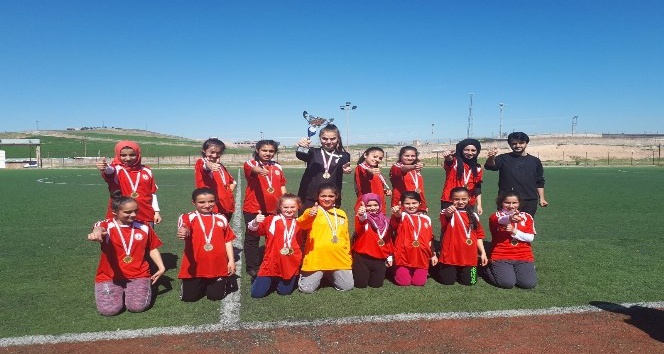 Yıldız Kızlar’da şampiyon Sason İstiklal Ortaokulu