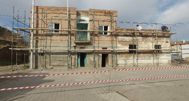 İncesu Belediyesi restorasyon çalışmalarına hız kesmeden devam devam ediyor