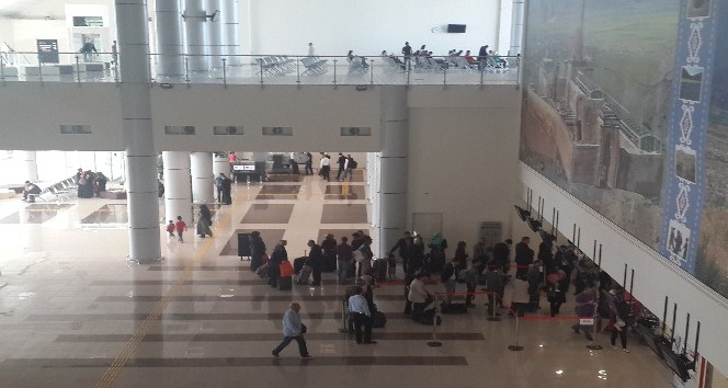 Ahmed-i Hani Havalimanı’nda yolcu sayısı yüzde 14 arttı
