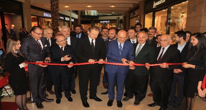 “Bir Solukta Gümüşhane” sergisi Forum Trabzon’da açıldı