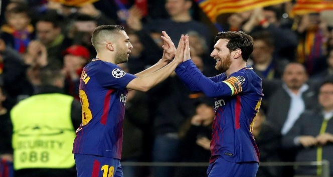 Messi şov yaptı, Barcelona turladı
