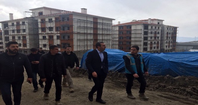 Başkan Bedirhanoğlu, Şırnak’ta yapılan konutları inceledi