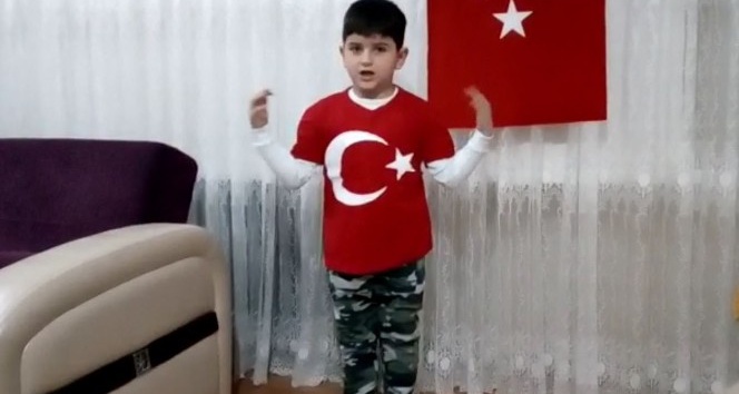 Okuma yazma bilmeyen çocuk İstiklal Marşını okudu, Afrin’e selam gönderdi