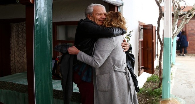 Ayça Varlıer’e babasından sürpriz