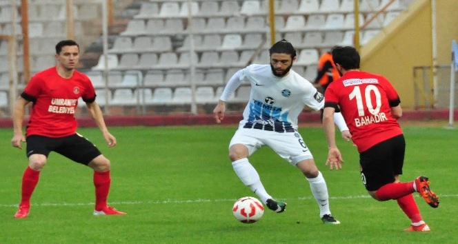 Spor Toto 1. Lig: Adana Demirspor: 0 - Ümraniyespor: 0 (İlk yarı)