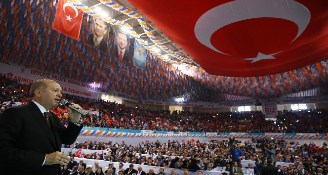 Cumhurbaşkanı Erdoğan: “Diyarbakır’la et ile tırnak gibiyiz”