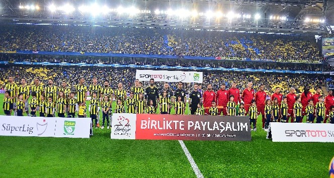 Spor Toto Süper Lig: Fenerbahçe: 0 - Galatasaray: 0 (Maç devam ediyor)