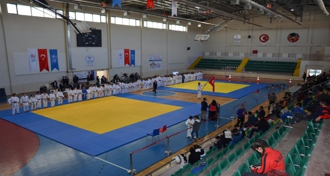 Judo Anadolu Yıldızlar Ligi Yarı Final Müsabakaları devam ediyor