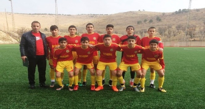 E.Yeni Malatyaspor U14 takımı, Giresunspor’u farklı yendi