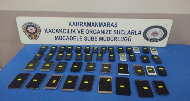 Kahramanmaraş’ta 45 adet kaçak cep telefonu ele geçirildi