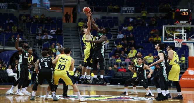 Tahincioğlu Basketbol Süper Ligi: Fenerbahçe Doğuş: 76 - Darüşşafaka: 69