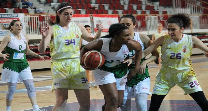 Türkiye Kadınlar Basketbol Ligi: Yalova VIP: 63 - Urla Belediyesi: 69
