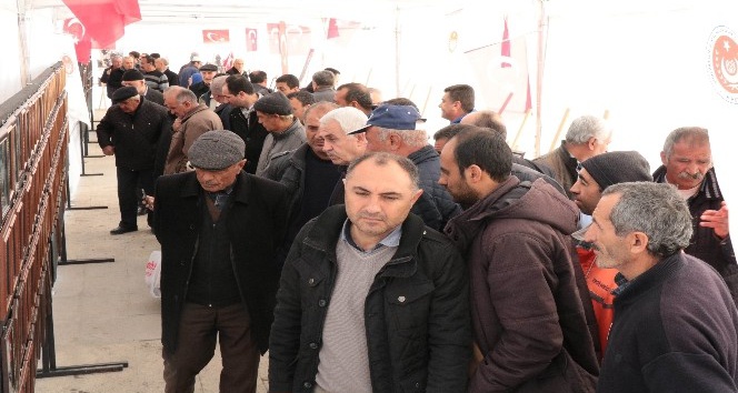 ’Bayrakla Birleşenler’ sergisine 3 günde 15 bini aşkın ziyaretçi