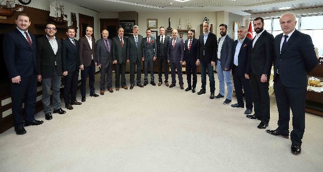 Trabzonlular’dan Başkan Karaosmanoğlu’na teşekkür