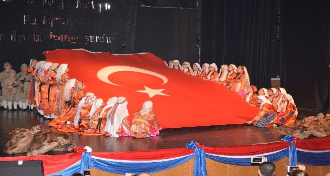 Aydın Bahçeşehir Koleji öğrencileri Çanakkale Ruhunu yaşattı