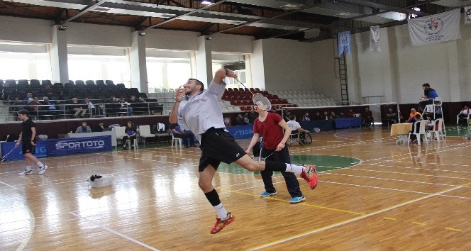 Bedensel Engelliler Badminton Türkiye Şampiyonası sona erdi