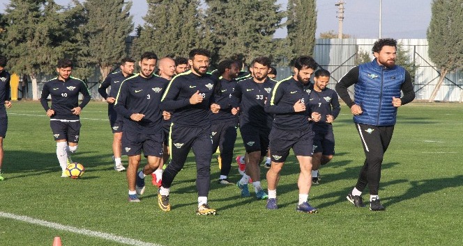 T.M. Akhisarspor, milli maç arasında hazırlık maçı yapacak