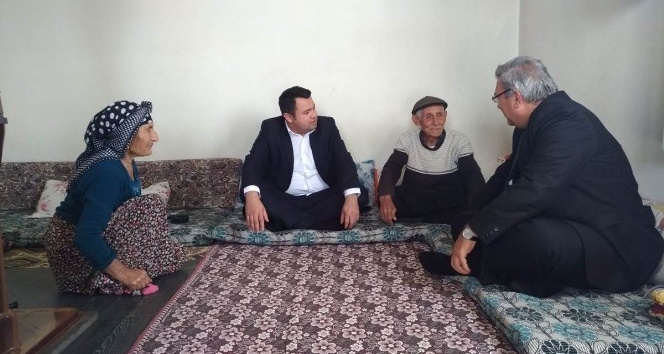 Kaymakam Avcı şehit ailesini ziyaret etti