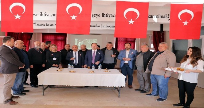 Edirne Belediye Başkanı Gürkan: &quot;Bir milleti millet yapan ortak paydadaki duygularıdır&quot;